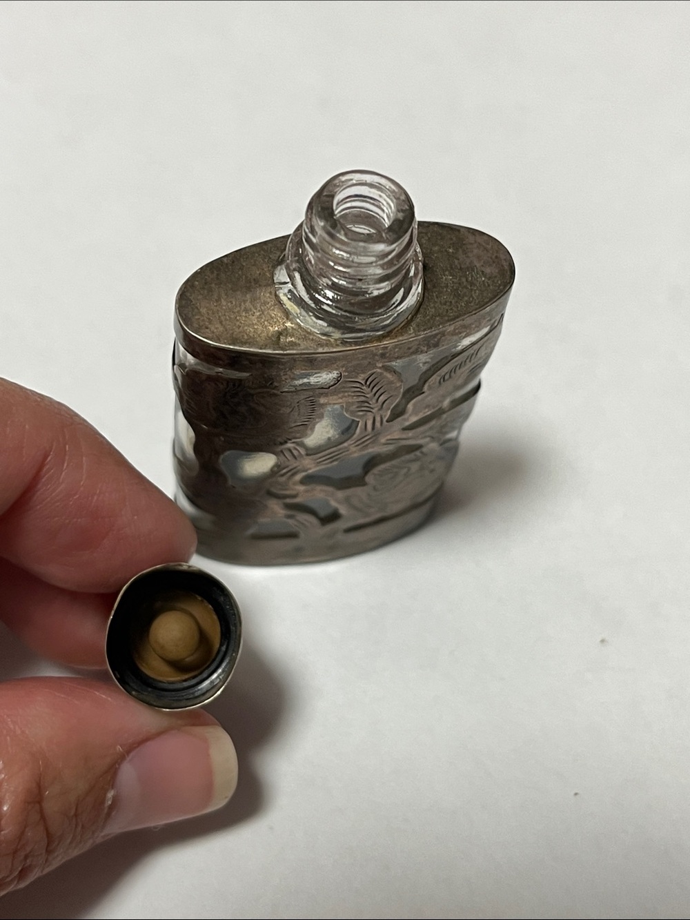 Antique Art Nouveau Sterling & Glass Vial - Picture 10 of 12